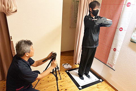 検査